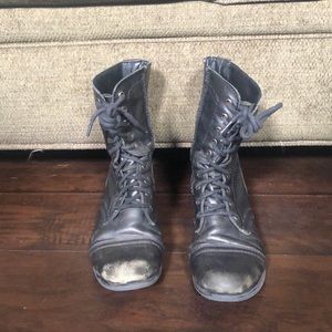 Steve Madden Troopa Leather boots